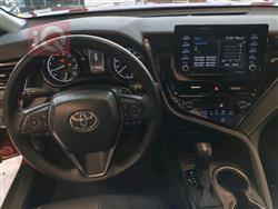 تۆیۆتا کامری